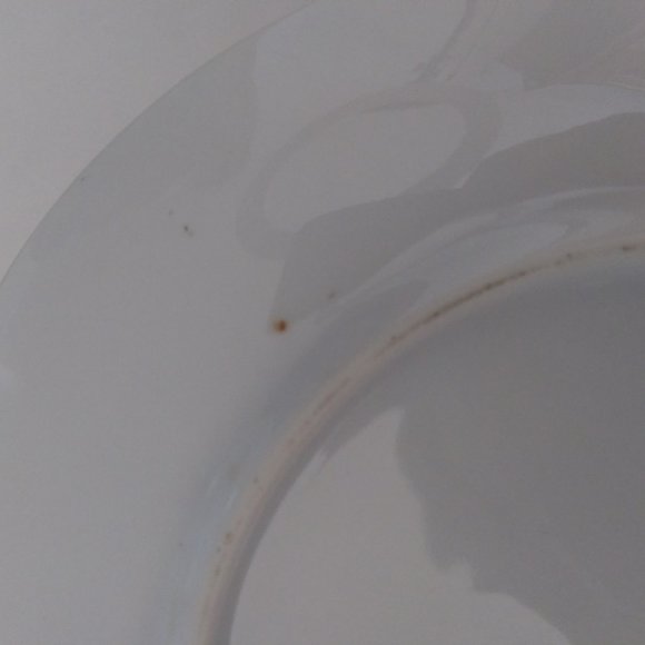 Beautiful decorative Asian plate 6 inch diameter - Picture 15 of 16